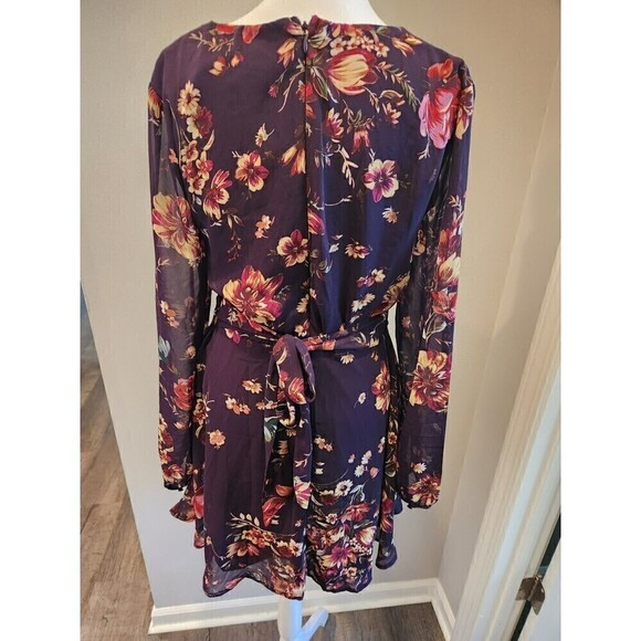 Lulus Mini Dress Dark Floral Design Button Front Tie Waist Sz S long sleeve - Picture 4 of 7